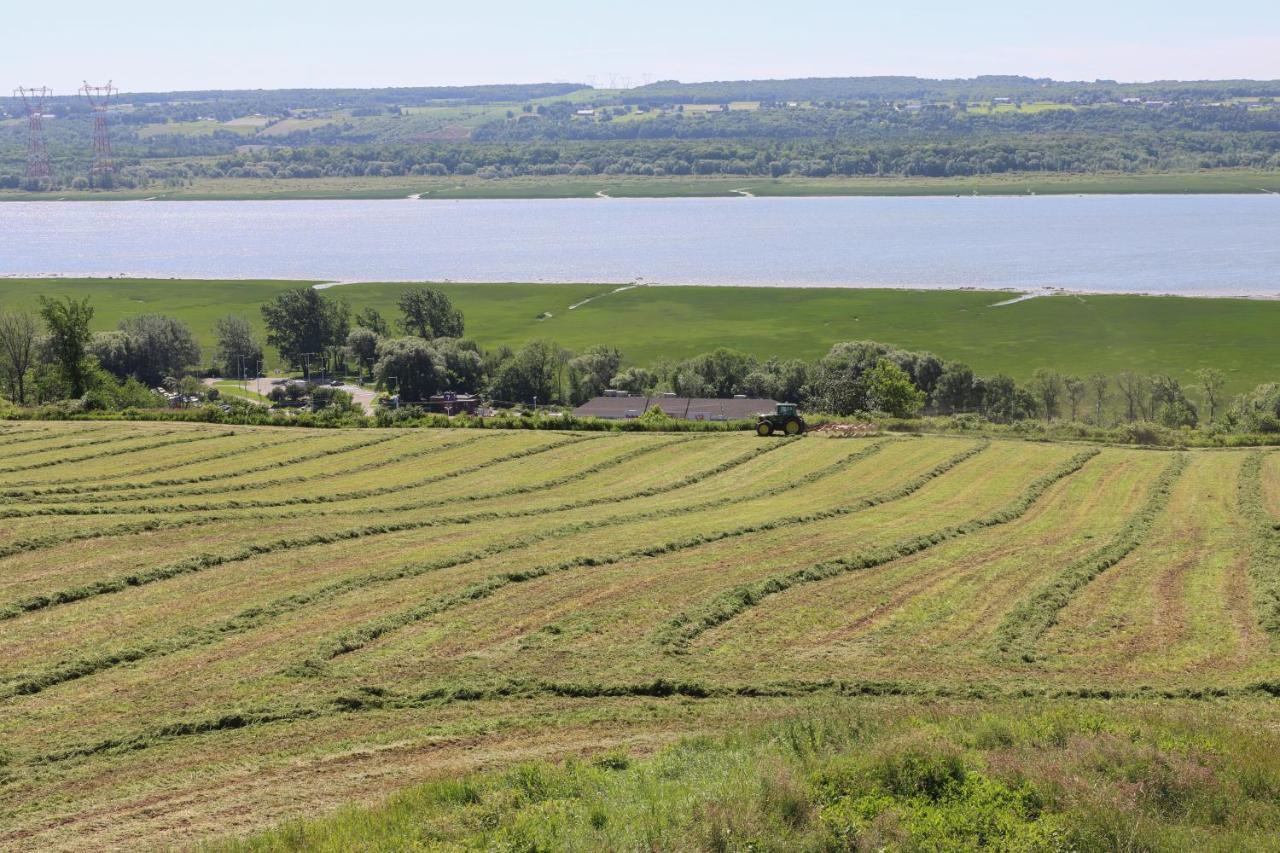 Bed & Breakfast, Gite La Princesse Des Champs Boischatel Экстерьер фото